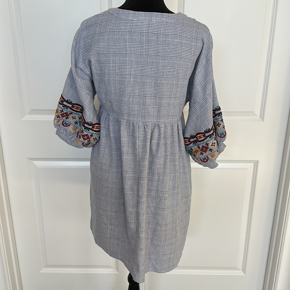 She & Sky Boho Embroidered Tassel Statement Sleeves Dress - Picture 6 of 6